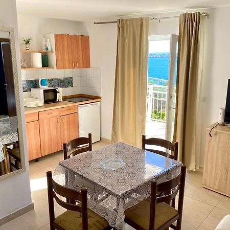 Apartmani Nede Τρογκίρ Εξωτερικό φωτογραφία
